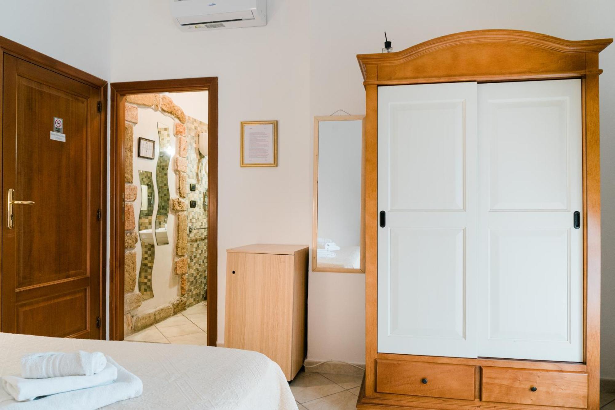 La Marmora Hotell Alghero Exteriör bild